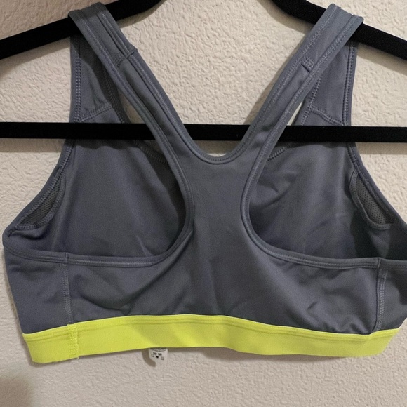 Nike Dri-Fit Sports Bra - Picture 2 of 5